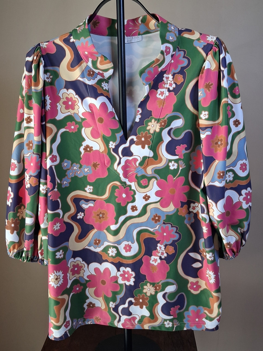 Smith And Quinn Women's Retro Floral Print 3/4 Sleeve Top; Size L - Picture 2 of 7